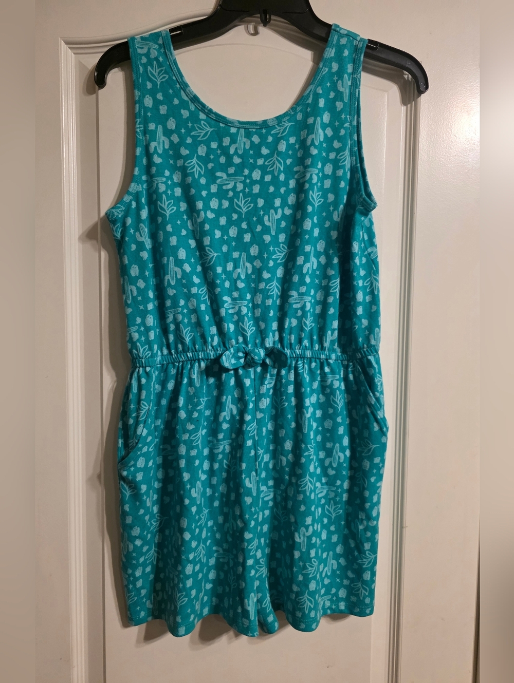 Girls' Green Printed Sleeveless Casual Romper with Tie Waist